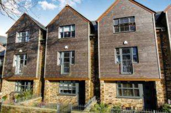 4 Bedroom Terraced
